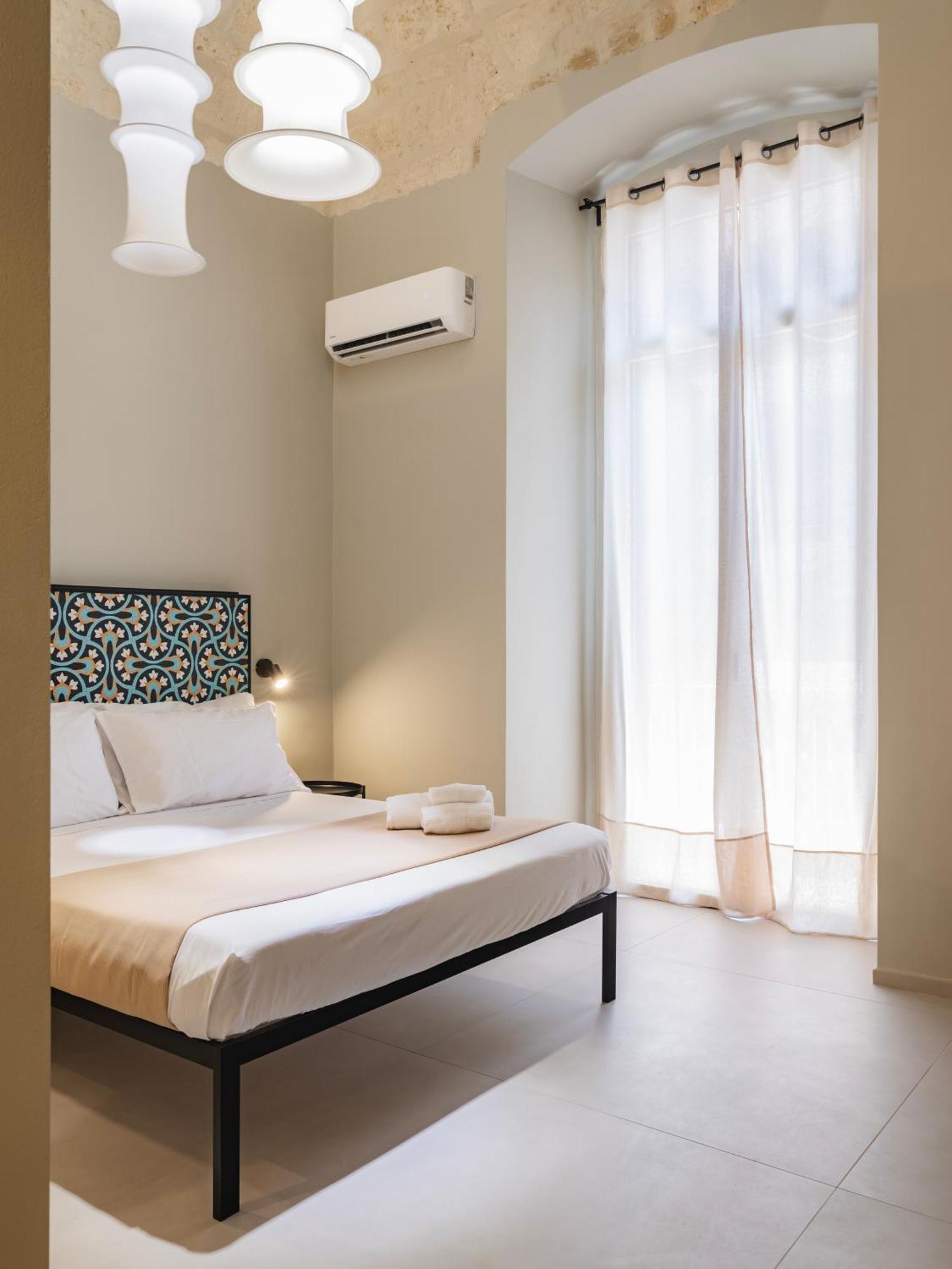 Hotel Almica24 Bari Zewnętrze zdjęcie