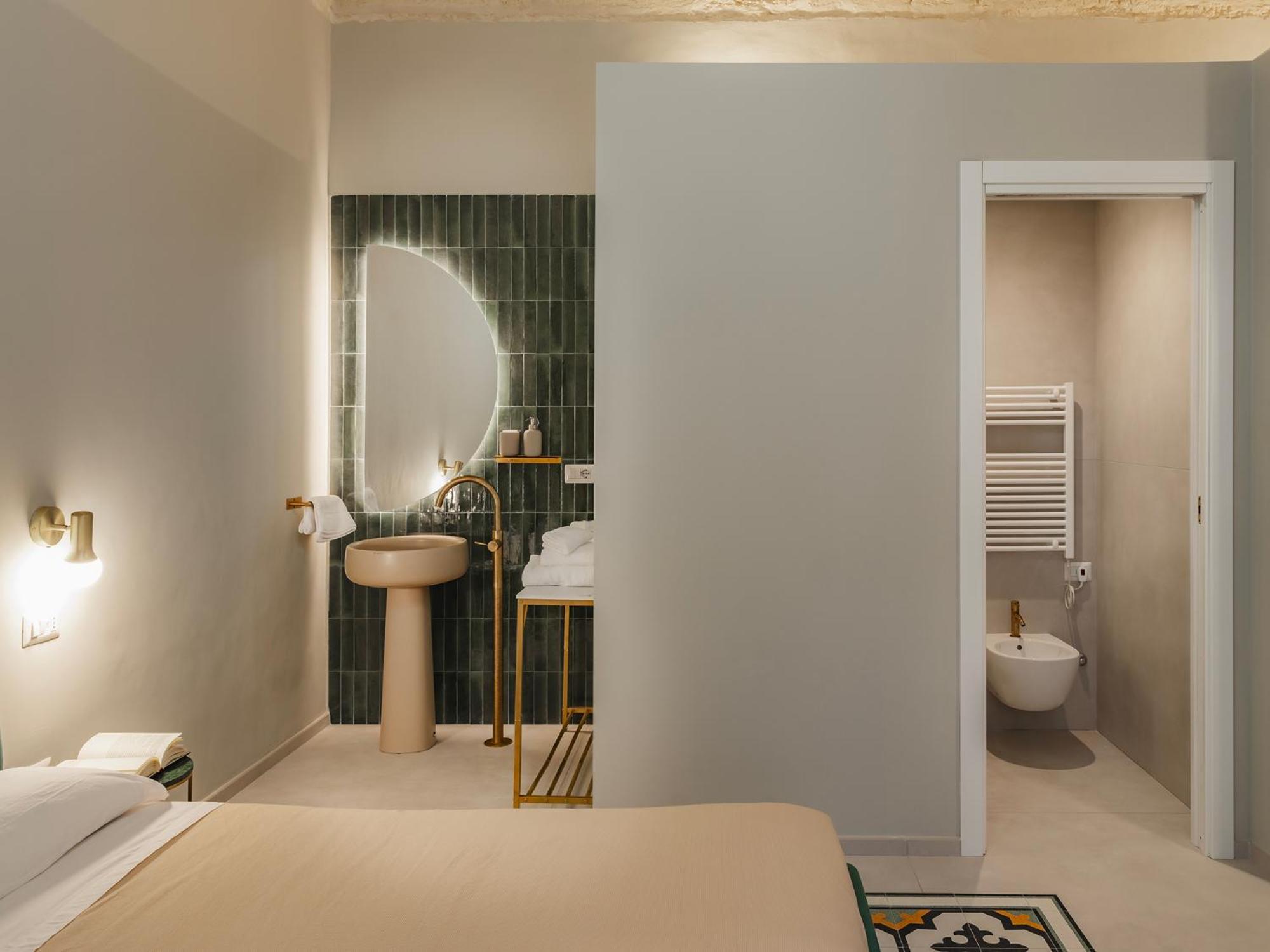 Hotel Almica24 Bari Zewnętrze zdjęcie