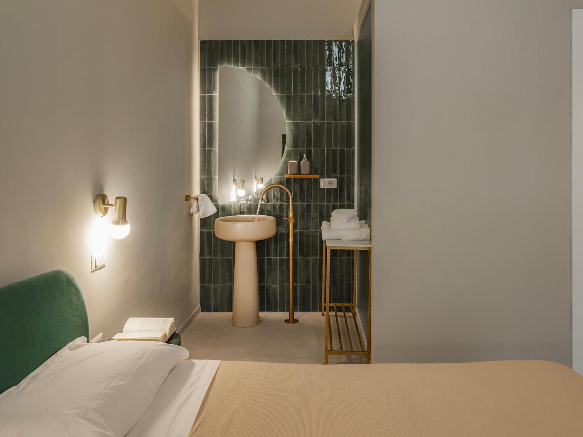 Hotel Almica24 Bari Zewnętrze zdjęcie