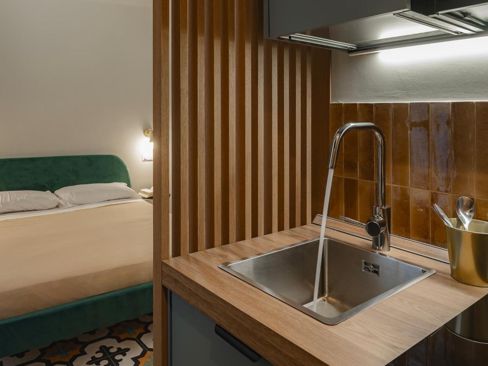 Hotel Almica24 Bari Zewnętrze zdjęcie
